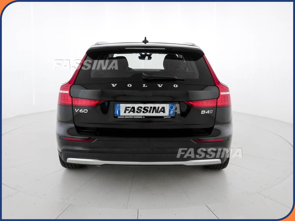 Volvo V60 Cross Country usata a Milano (6)