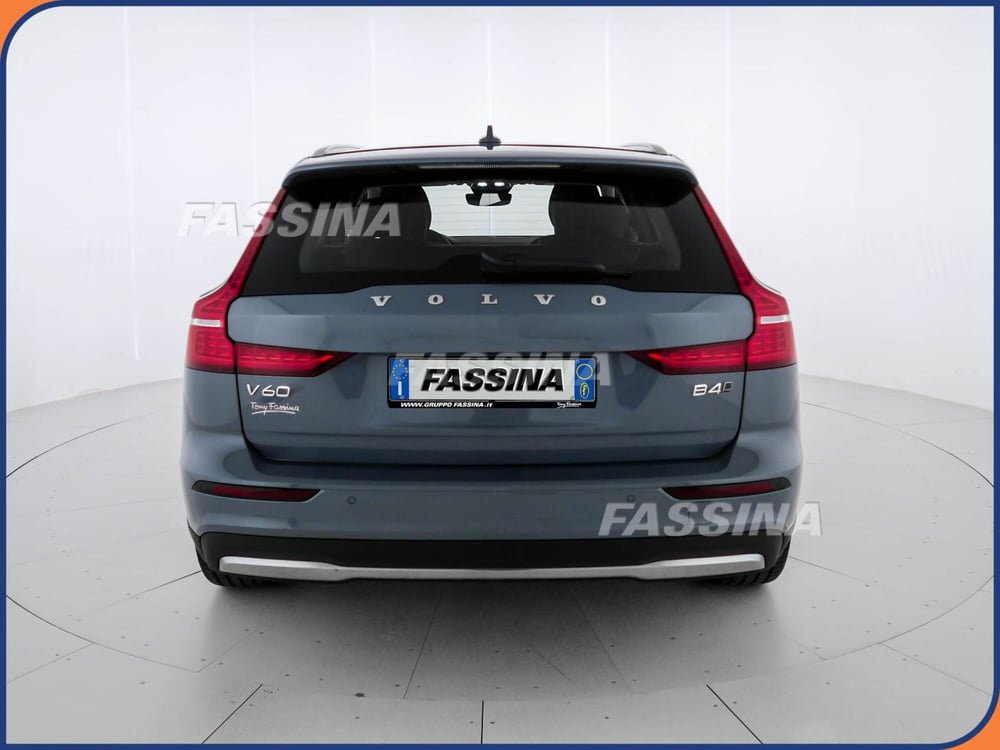 Volvo V60 Cross Country usata a Milano (6)