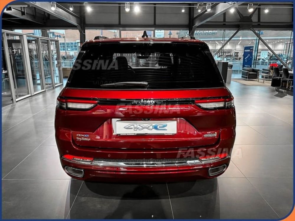 Jeep Grand Cherokee nuova a Milano (5)