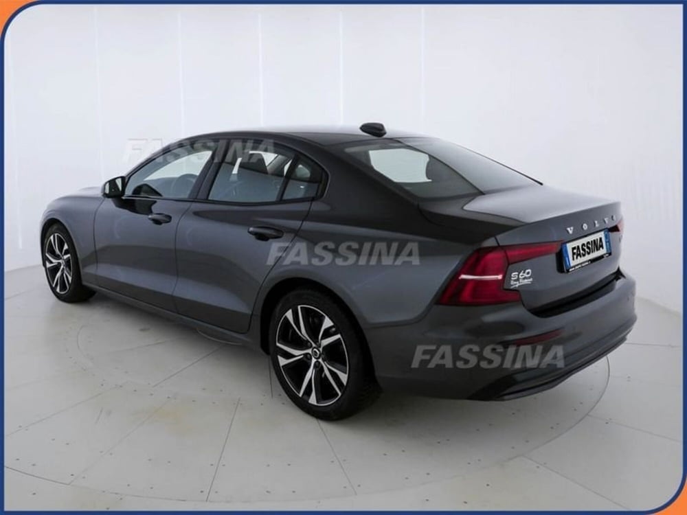 Volvo S60 usata a Milano (4)