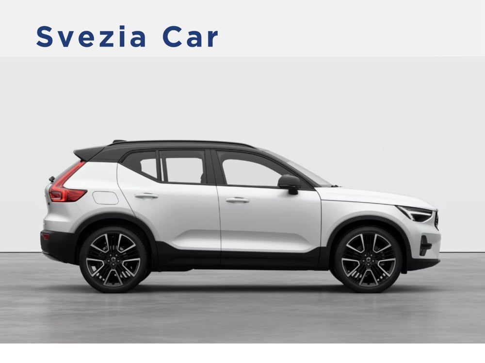 Volvo XC40 nuova a Milano (5)