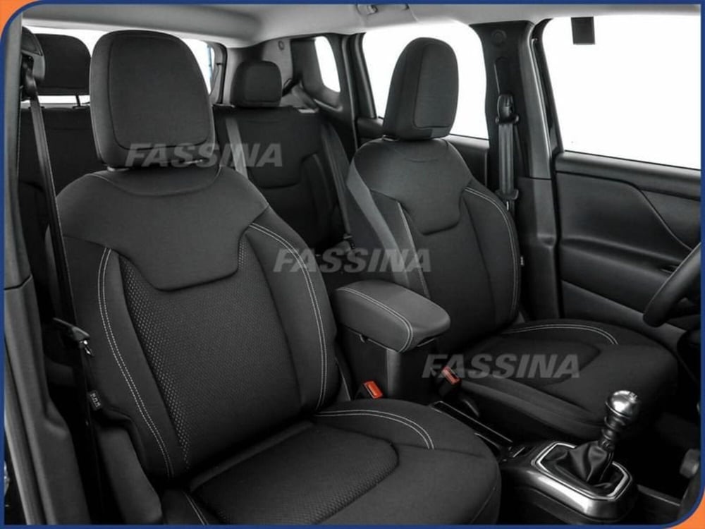 Jeep Renegade usata a Milano (11)