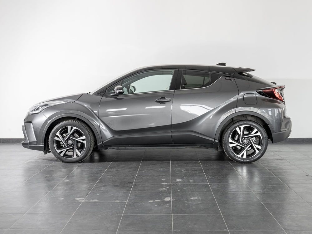 Toyota Toyota C-HR usata a Foggia (2)