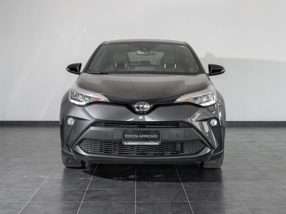 Toyota Toyota C-HR usata a Foggia (4)