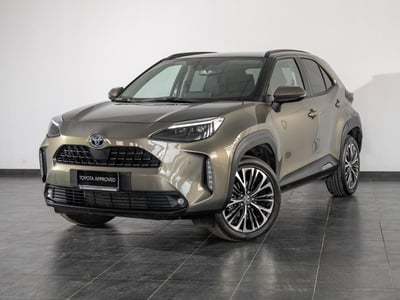 Toyota Yaris Cross 1.5 Hybrid 5p. E-CVT Lounge del 2024 usata a San Severo