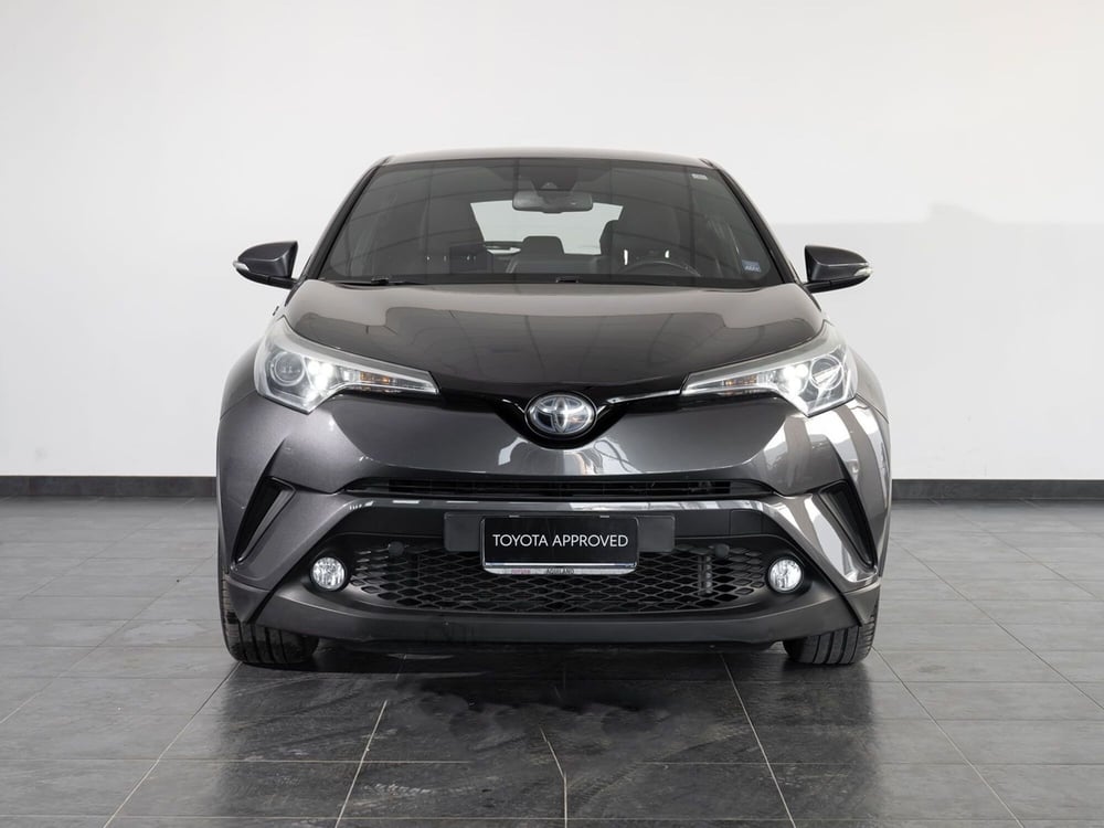 Toyota Toyota C-HR usata a Foggia (4)