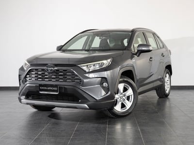 Toyota Rav4 HV (218CV) E-CVT 2WD Active  del 2020 usata a San Severo