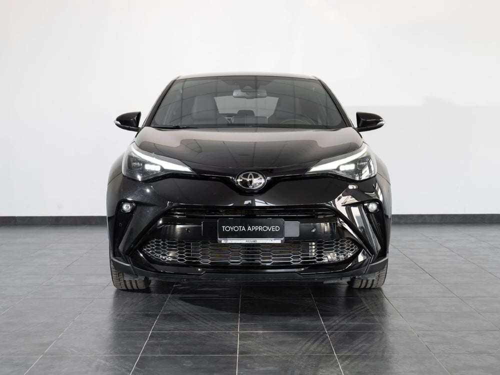 Toyota Toyota C-HR usata a Foggia (4)