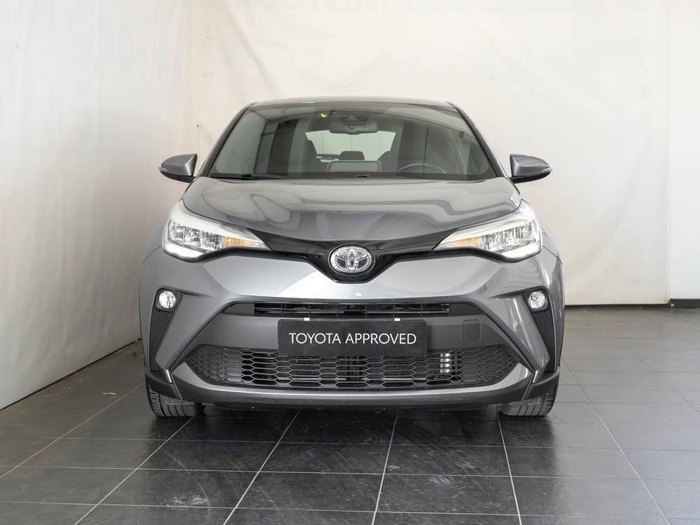 Toyota Toyota C-HR usata a Foggia (4)