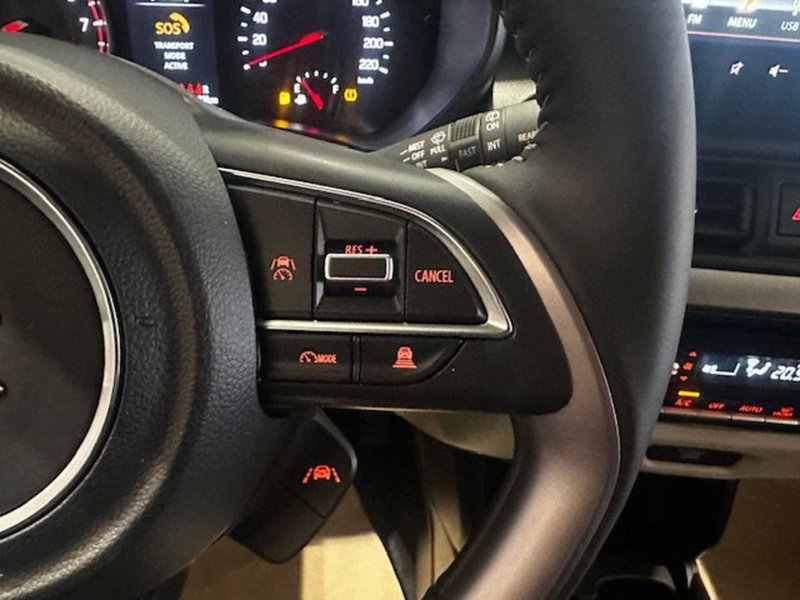 Suzuki Swift nuova a Vercelli (13)