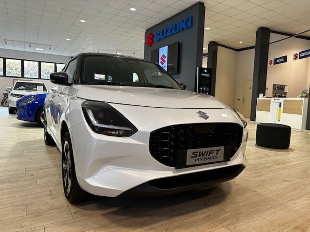 Suzuki Swift nuova a Vercelli (8)