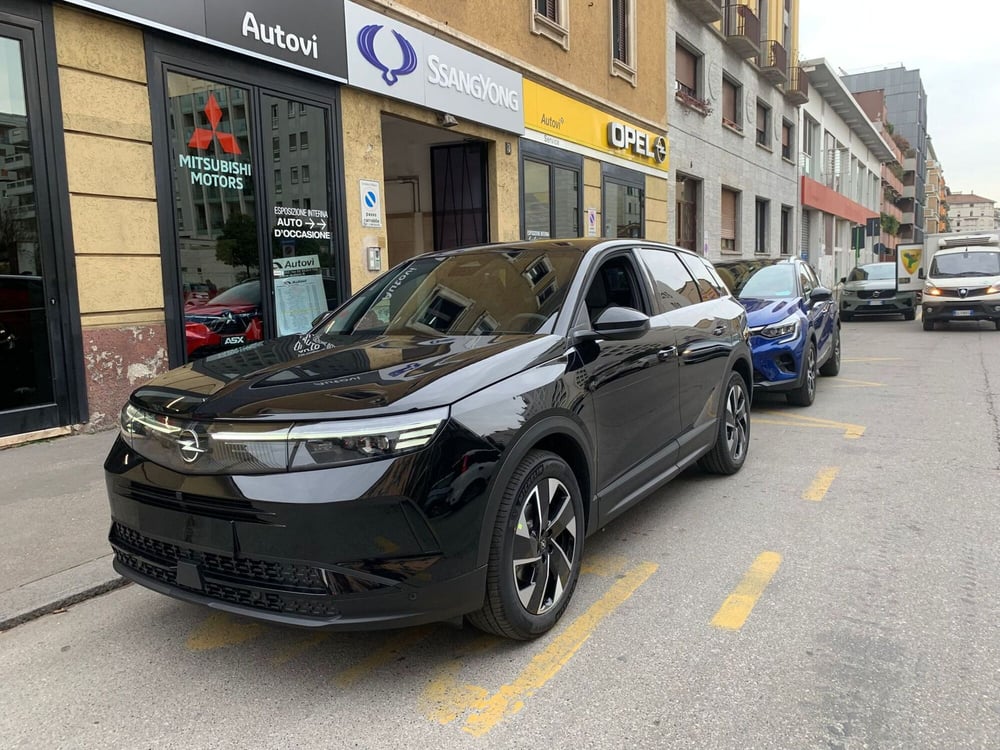 Opel Grandland nuova a Milano