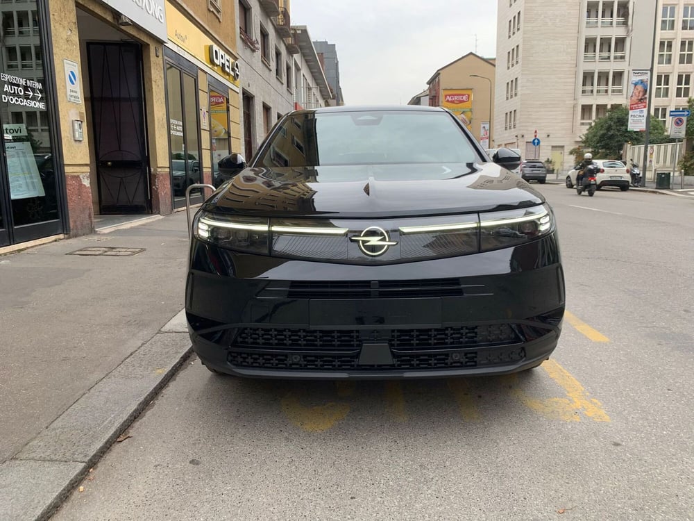 Opel Grandland nuova a Milano (3)