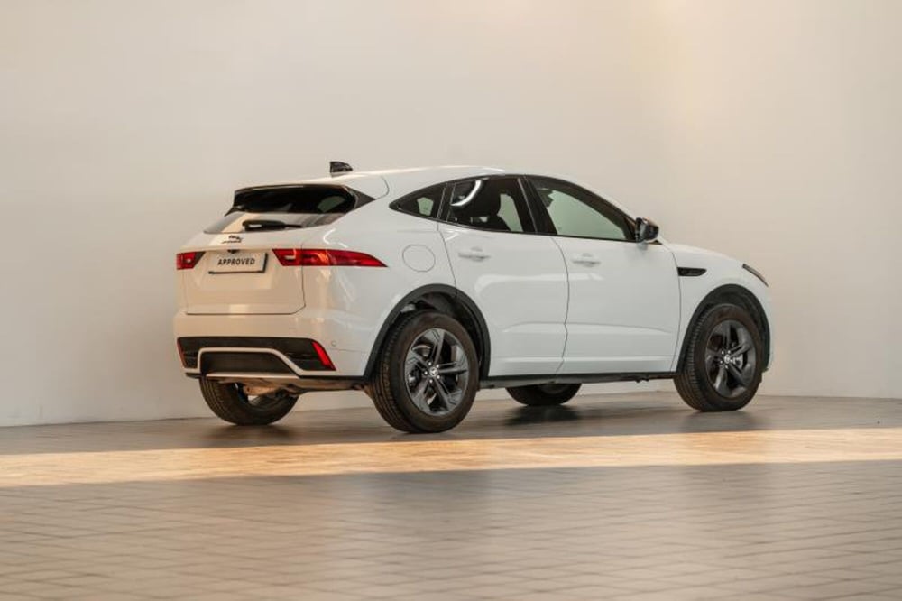 Jaguar E-Pace usata a Venezia (2)