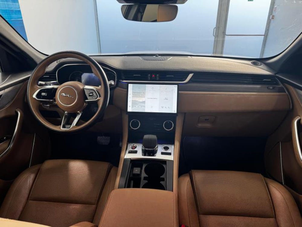 Jaguar F-Pace usata a Venezia (4)