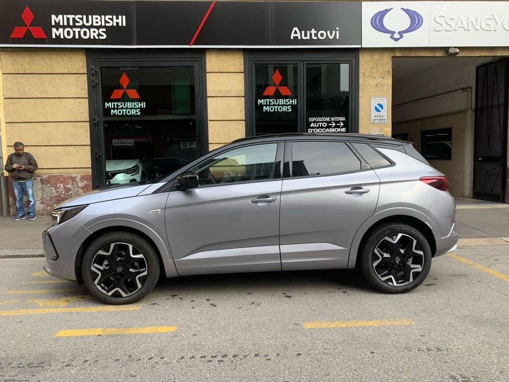 Opel Grandland usata a Milano (8)