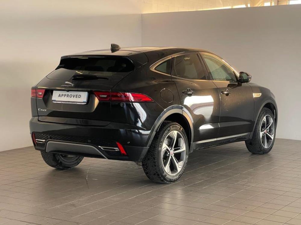 Jaguar E-Pace usata a Venezia (2)