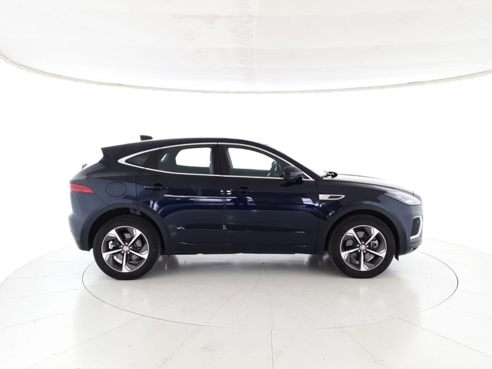 Jaguar E-Pace usata a Monza e Brianza (6)