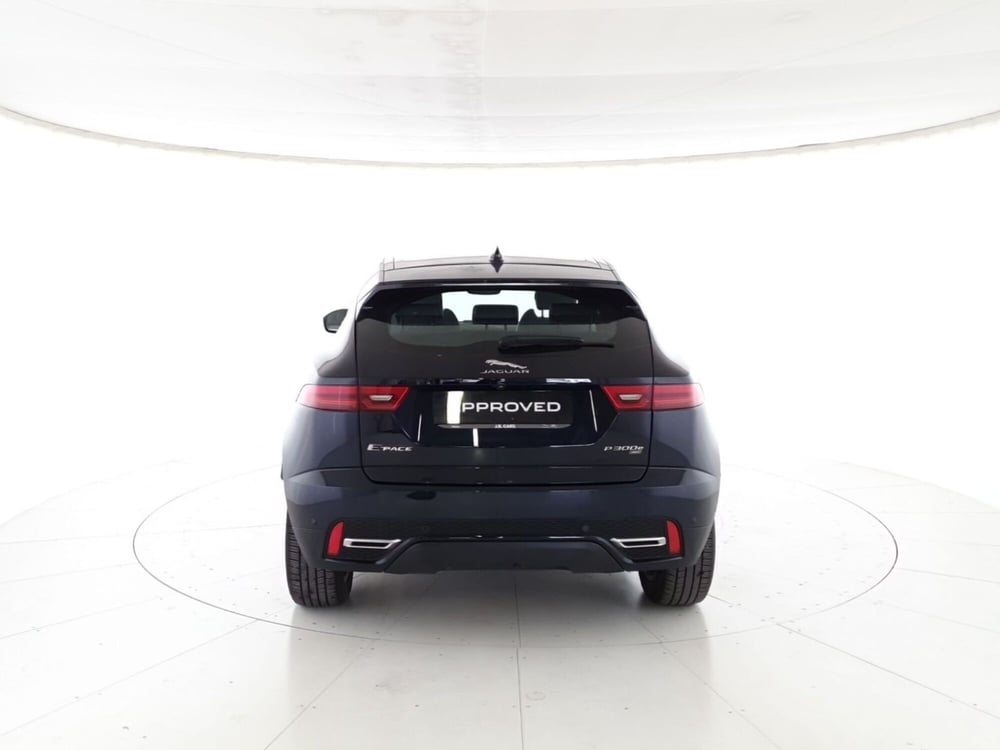 Jaguar E-Pace usata a Monza e Brianza (7)