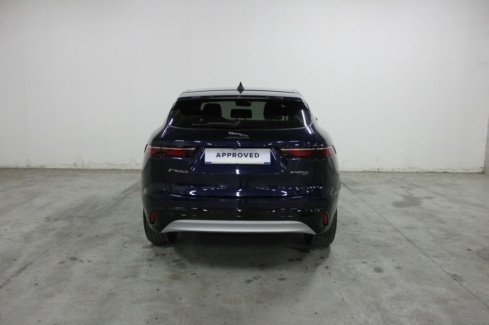 Jaguar F-Pace usata a Brescia (7)