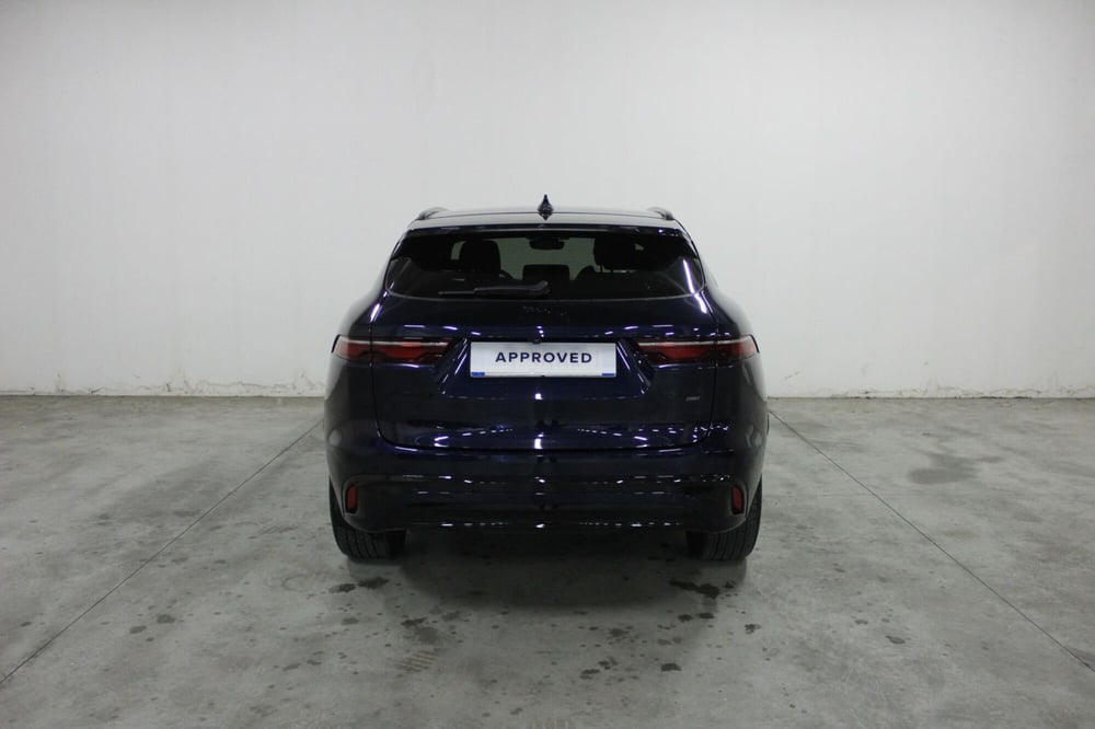 Jaguar F-Pace usata a Brescia (7)