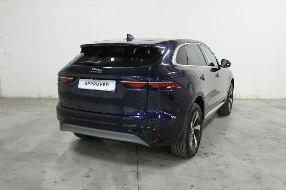 Jaguar F-Pace usata a Brescia (2)