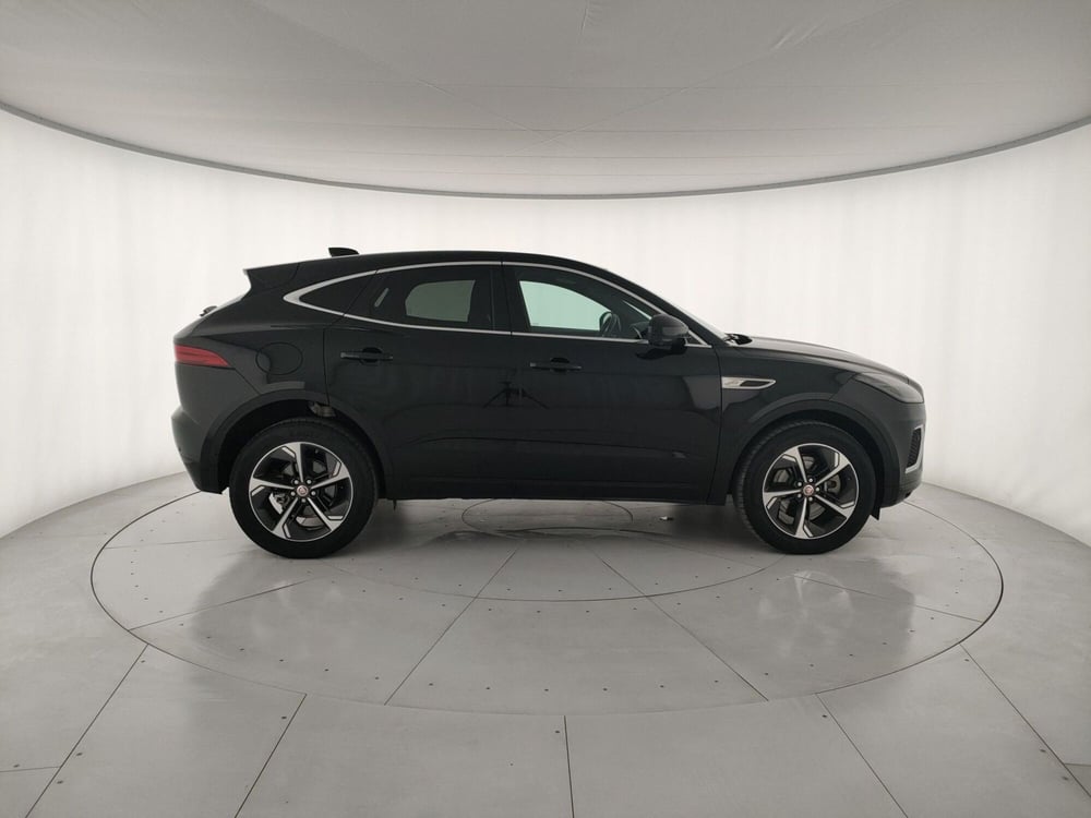 Jaguar E-Pace usata a Milano (6)