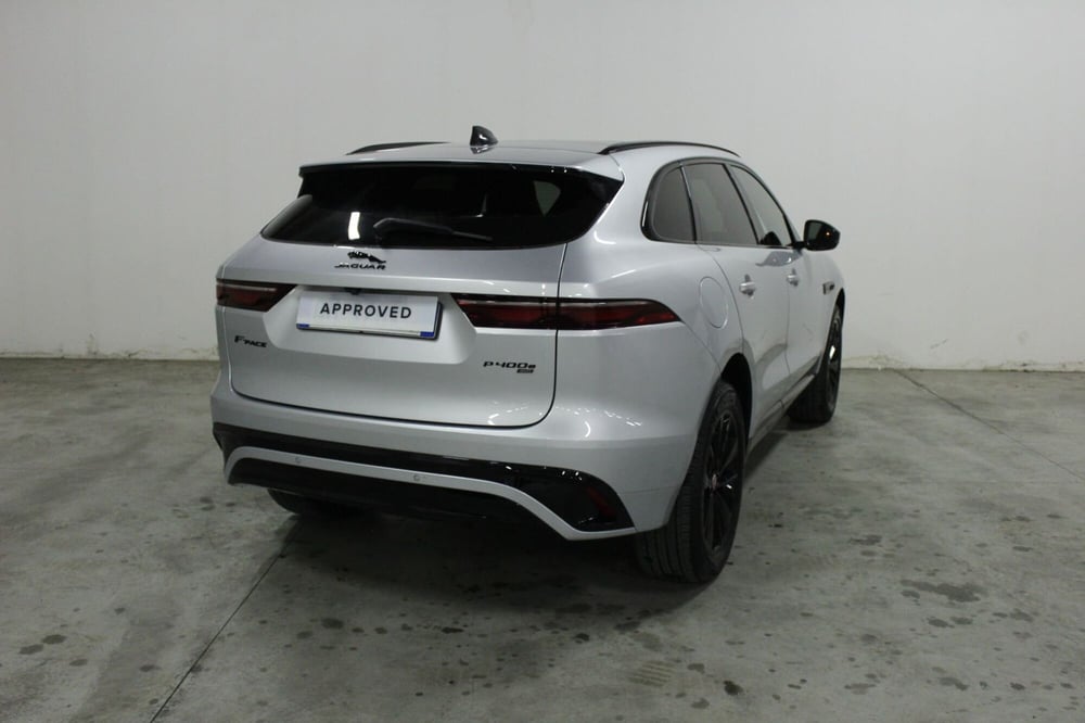 Jaguar F-Pace usata a Brescia (2)