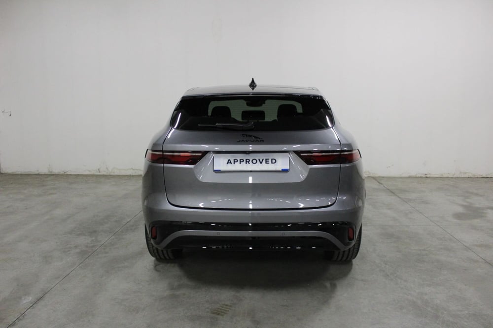 Jaguar F-Pace usata a Brescia (7)