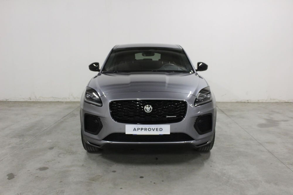 Jaguar E-Pace usata a Brescia (8)