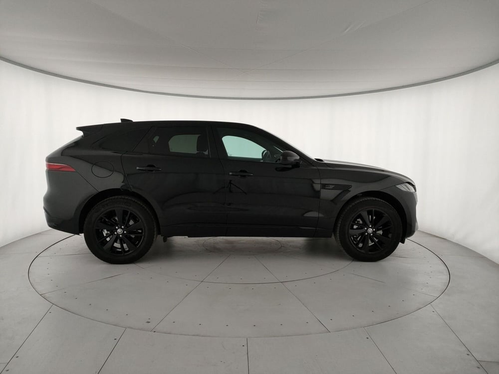 Jaguar F-Pace usata a Milano (6)