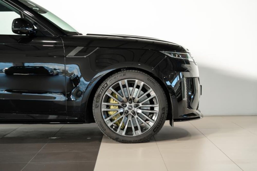 Land Rover Range Rover Sport usata a Venezia (8)