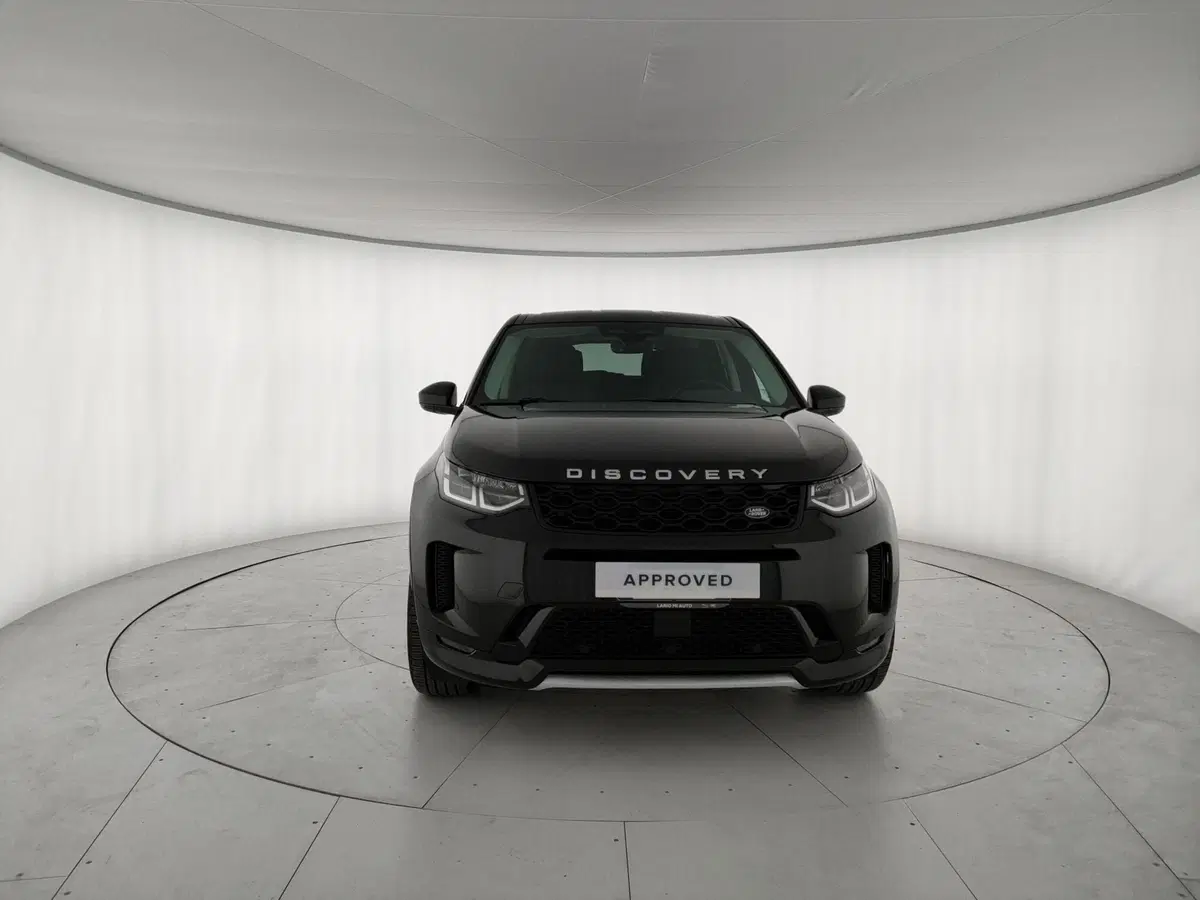 Land Rover Discovery Sport usata a Milano (8)