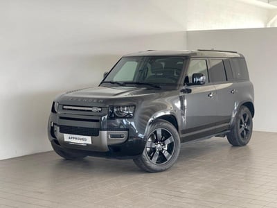 Land Rover Defender 110 3.0d i6 mhev X-Dynamic SE awd 250cv auto del 2024 usata a Venezia