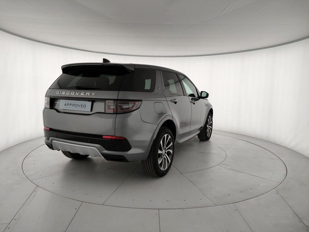 Land Rover Discovery Sport usata a Milano (2)