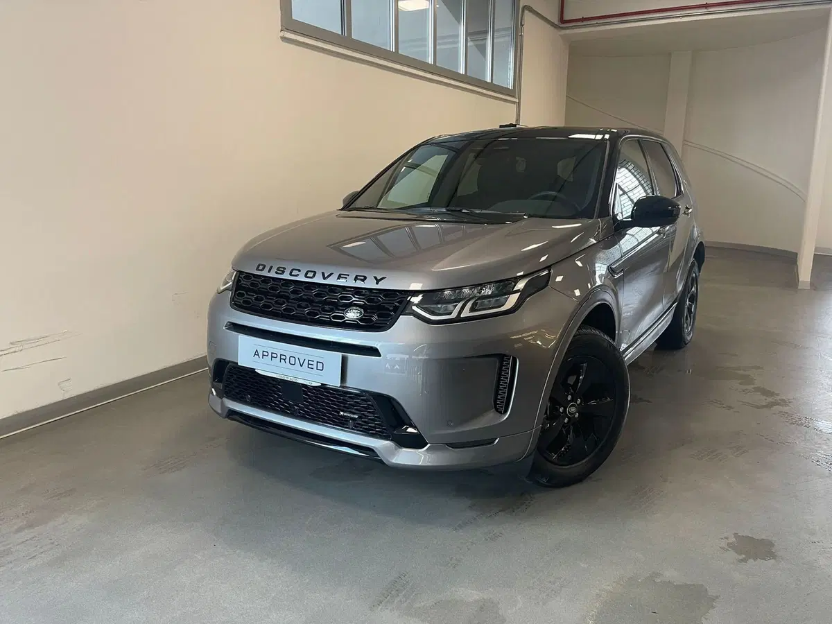 Land Rover Discovery Sport usata a Milano