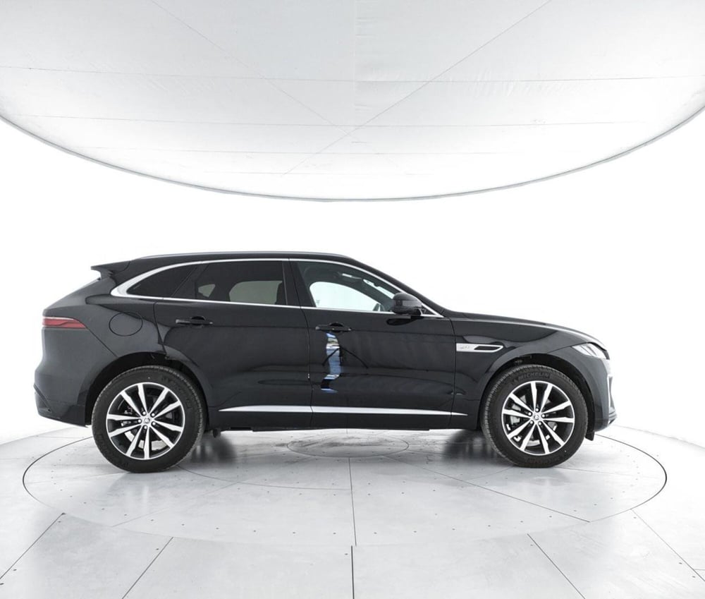 Jaguar F-Pace usata a Viterbo (6)