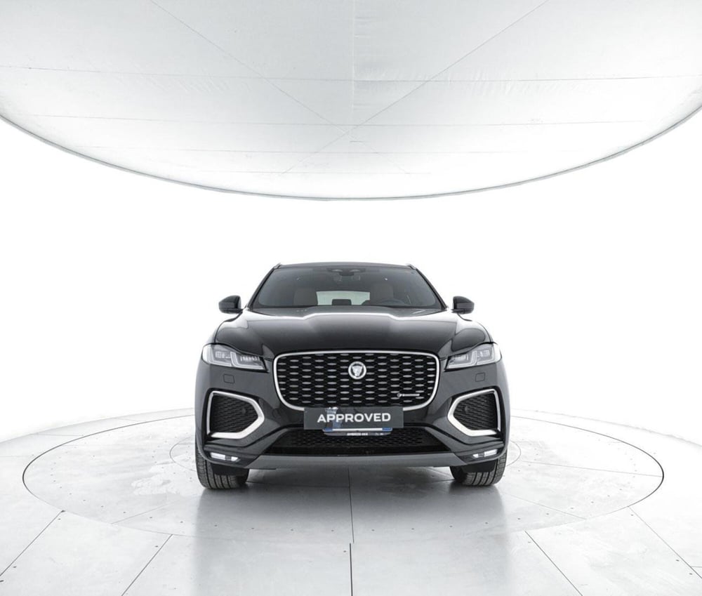 Jaguar F-Pace usata a Viterbo (7)