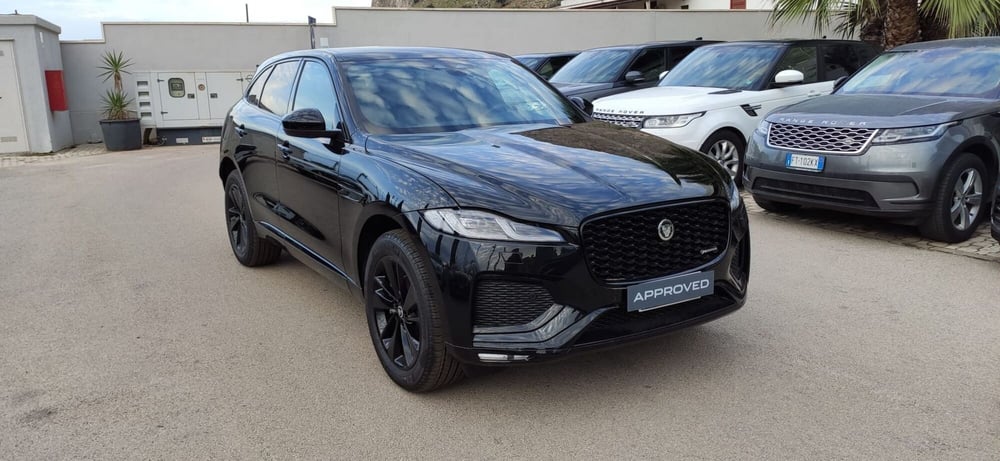 Jaguar F-Pace nuova a Palermo