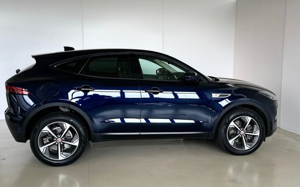 Jaguar E-Pace usata a Modena (6)