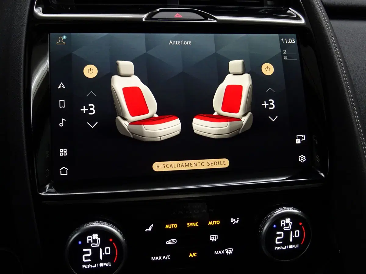 Jaguar E-Pace usata a Como (11)