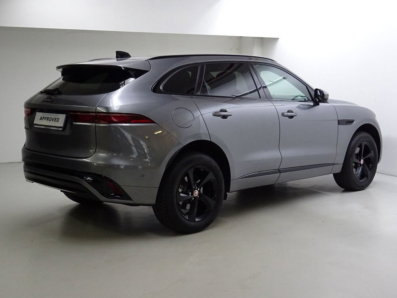 Jaguar F-Pace usata a Como (2)
