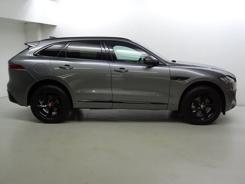 Jaguar F-Pace usata a Como (6)