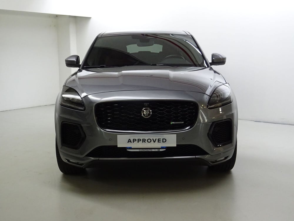 Jaguar E-Pace usata a Como (8)