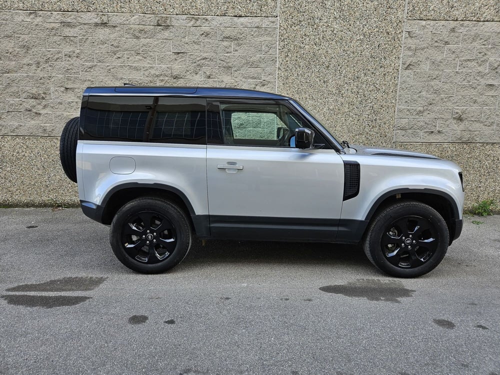 Land Rover Defender usata a Bergamo (6)