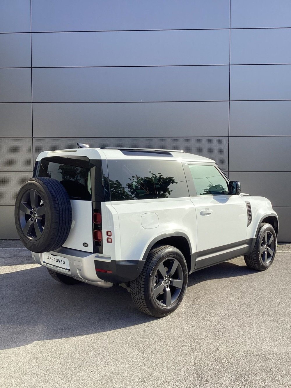 Land Rover Defender usata a Chieti (2)