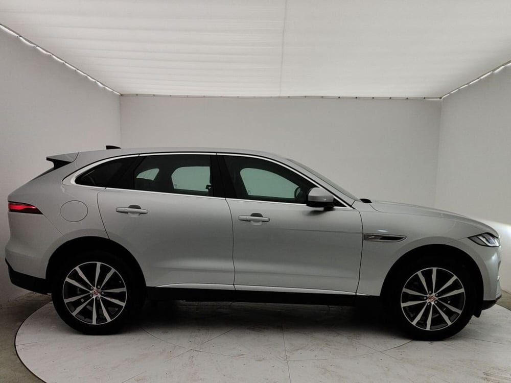 Jaguar F-Pace usata a Ragusa (6)