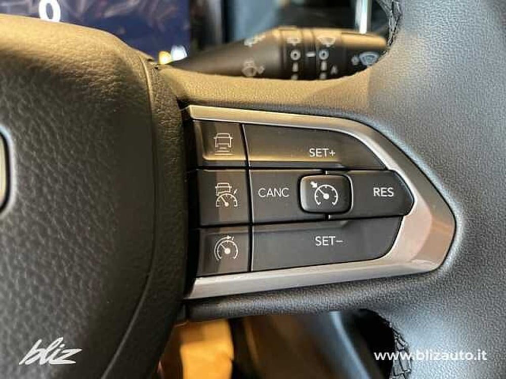 Jeep Compass nuova a Udine (16)