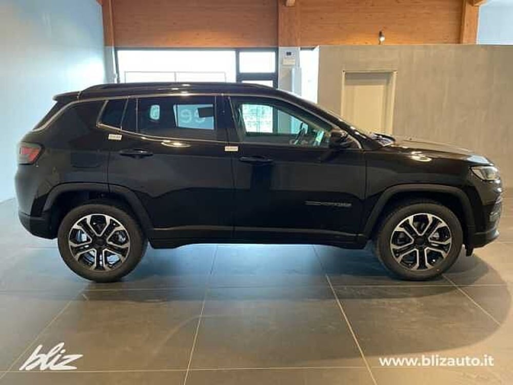 Jeep Compass nuova a Udine (6)