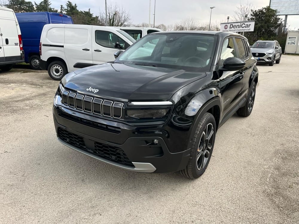 Jeep Avenger nuova a Milano